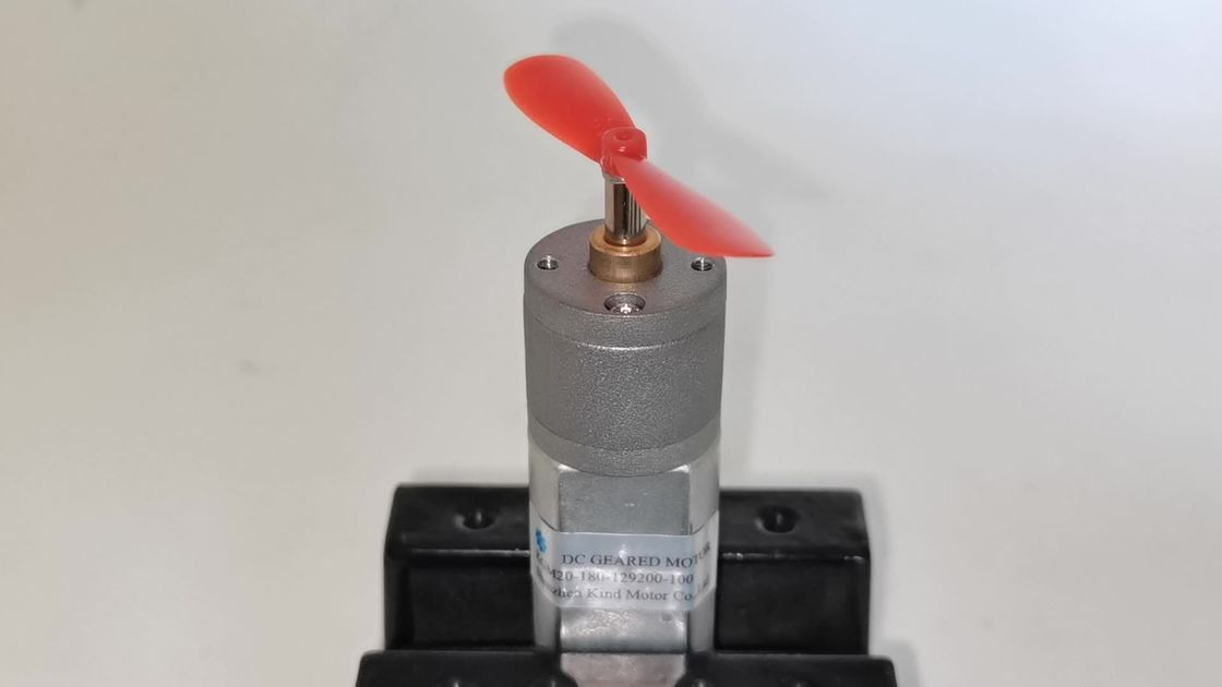 Yüksek kaliteli düşük hızlı GM20 20mm 22mm DC 3v-24v DC metal vites azaltıcı motoru